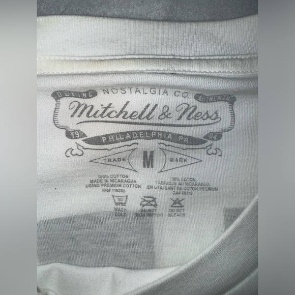 Allen Iverson Mitchell n Ness Long Sleeve - Picture 6 of 8